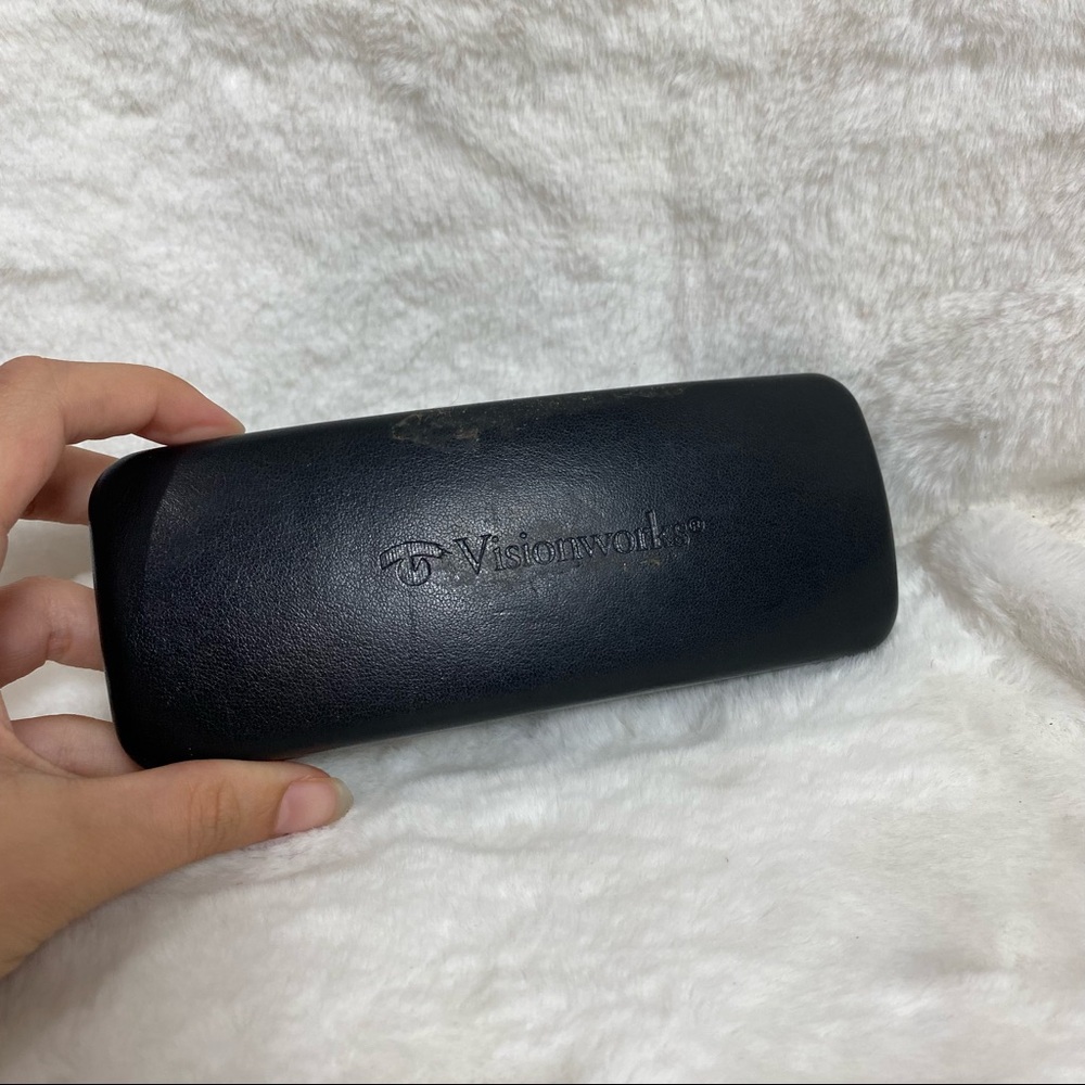 Vision works black sunglass case
